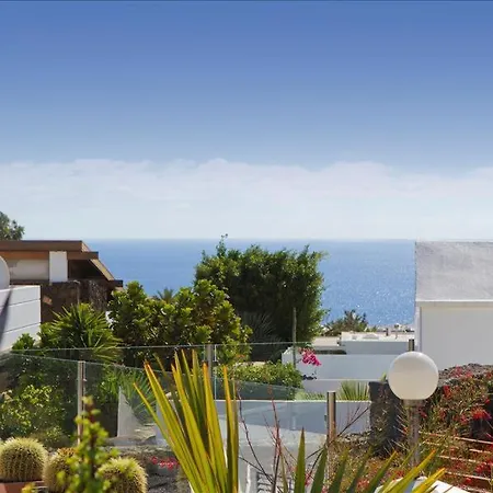 Dos Piedras Puerto Del Carmen Lanzarote Villa